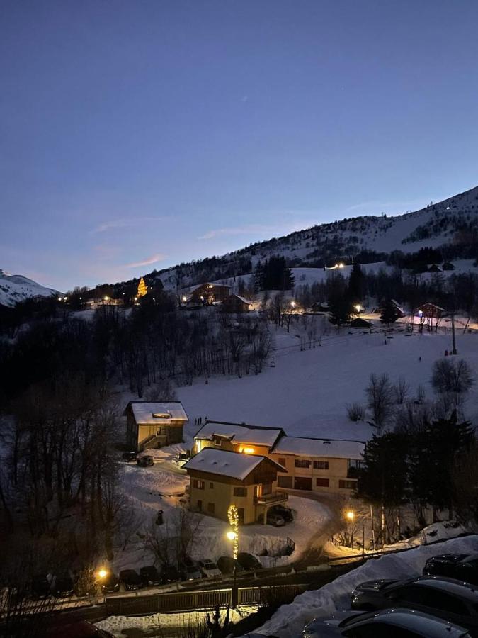 Appartement Cosy 6 personnes très bien équipé ,Vue splendide, Terrasse, Spacieux,Bien situé, Randonnées,Ski Saint-Sorlin-dʼArves Exterior foto