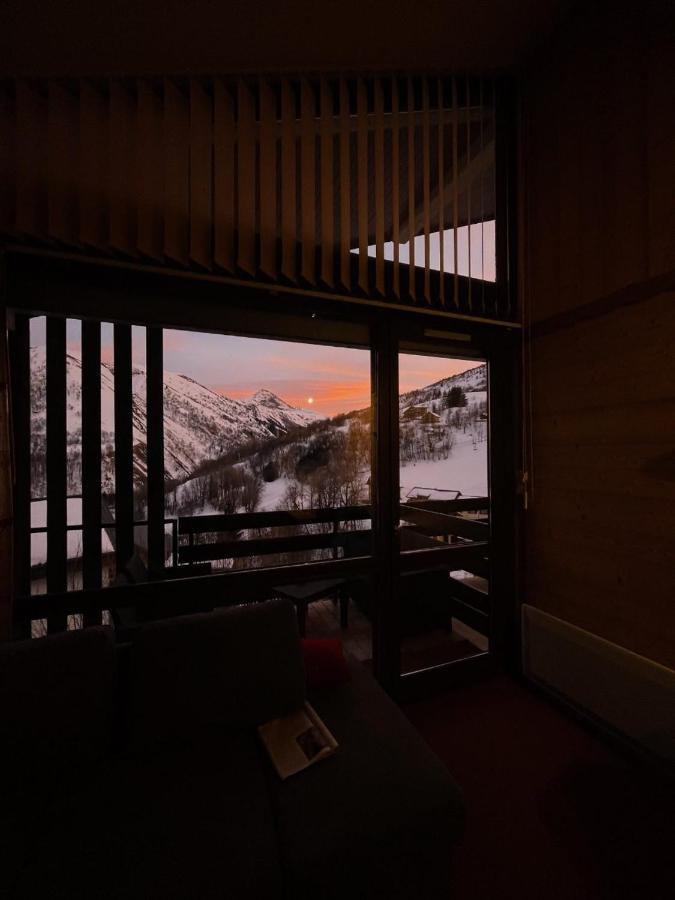 Appartement Cosy 6 personnes très bien équipé ,Vue splendide, Terrasse, Spacieux,Bien situé, Randonnées,Ski Saint-Sorlin-dʼArves Exterior foto