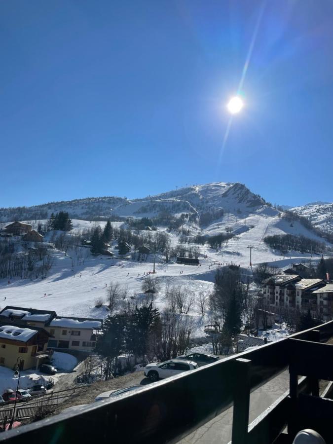 Appartement Cosy 6 personnes très bien équipé ,Vue splendide, Terrasse, Spacieux,Bien situé, Randonnées,Ski Saint-Sorlin-dʼArves Exterior foto